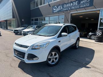 Ford Kuga 1.5 benzina