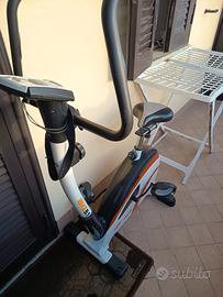 cyclette da camera 