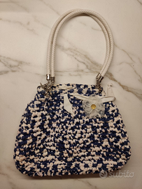 Borsa donna in fettuccia bianca e blu