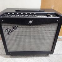 FENDER Mustang III 100 Watt