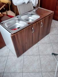 Mobile cucina più lavandino