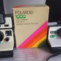 2 Polaroid 1000 SX-70