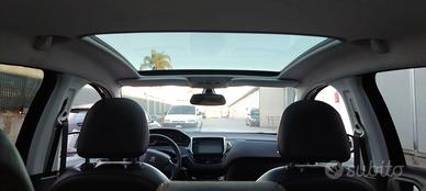 Peugeot 208 allure