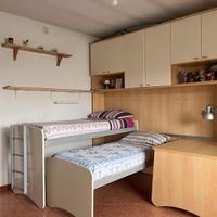 cameretta doppia con letti scorrevoli Colombini