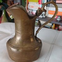 Brocca, vaso Pitcher ottone massiccio vintage 