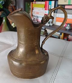 Brocca, vaso Pitcher ottone massiccio vintage 