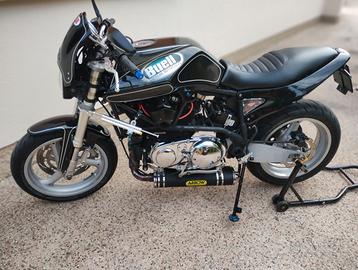 BUELL X1 LIGHTING 1200 anno 2001