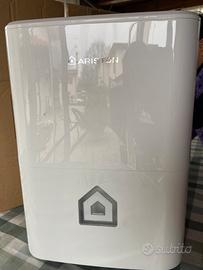 Deumidificatore Ariston