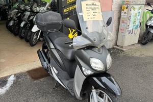 Yamaha Xenter 150 - 2014 - PERMUTE