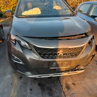 Peugeot 3008 del 2017 per ricambi