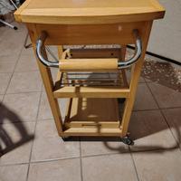 Carrello da cucina
