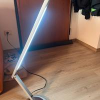 Lampada da tavolo
