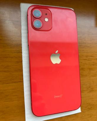 I phone 12 rosso Apple