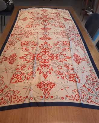 foulard gigante in 100% pura seta, Caracciolo