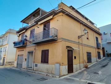 Intera casa in centro