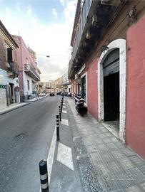 Bottega commerciale Aci Castello centro