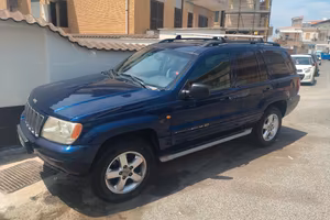 Grand cherokee  overland