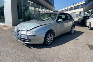 ALFA ROMEO 147 1.9 JTD (115 CV) cat 3p. Distinct