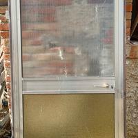 Porta in alluminio a vetri