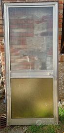 Porta in alluminio a vetri