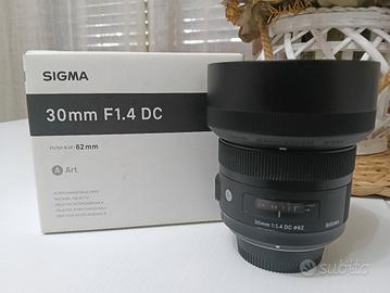 Obiettivo Sigma Art 30mm 1.4 per Nikon 