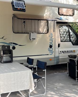 Camper mansardato