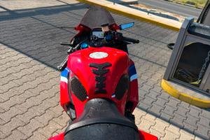 Honda CBR 600 RR 2025