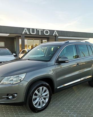 VOLKSWAGEN Tiguan 2.0 TDI 4MOT. DSG Sport & Style