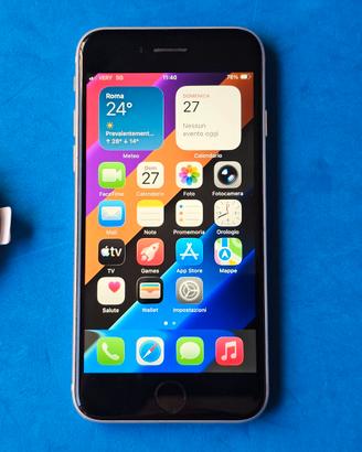 Apple iPhone SE 2022 