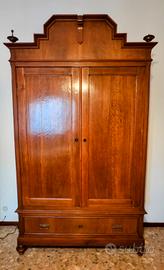 Armadio antico fine ‘800 in legno massello
