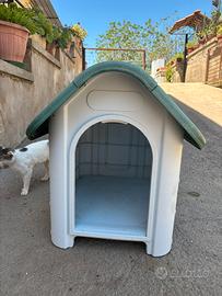 Cuccia Cane/Gatto in resina- bianco/verde-75x50x66