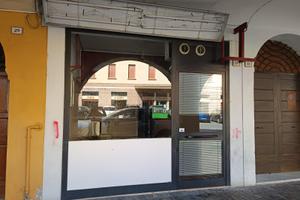 Negozio in centro a Castelnuovo di Sotto (Re)