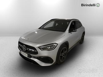 MERCEDES-BENZ GLA (H247) - GLA 200 d Auto