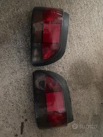 Fanali posteriori Renault Clio