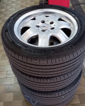 cerchi e gomme 16 pollici come nuovi 