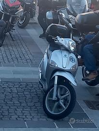 Scooter Liberty 200 