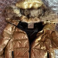 Moncler Suyen Fur – Piumino lungo oro metallizzato