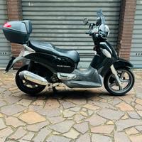 Aprilia Scarabeo 250ie Light