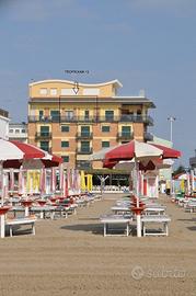 Caorle, trilocale fronte vista mare