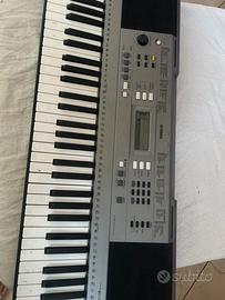 Tastiera Yamaha PSR-E363