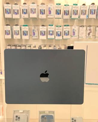MacBook Air 13.6" M2 8/256GB | Garanzia 1 anno