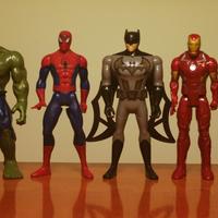 PERSONAGGI AVENGERS altezza 30 cm