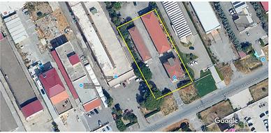 Complesso capannoni più palazzina