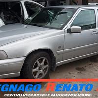 RICAMBI USATI VOLVO V 70 V70 2.5D 103 KW 1999-2000