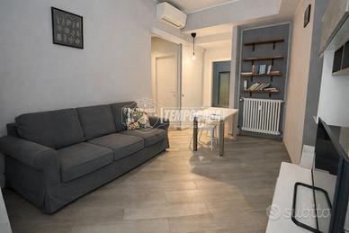 Appartamento a Milano Via Arzaga 2 locali