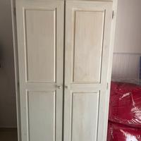 Armadio in legno