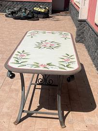 Tavolo in pietralavica
