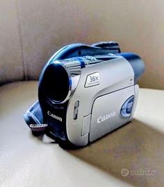 Videocamera Canon con mini DVD