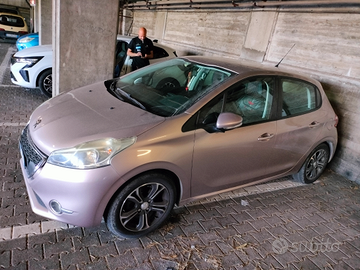 Peugeot 208 diesel perfetta