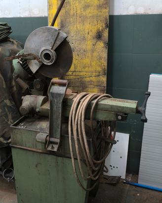 troncatrice professionale per ferro